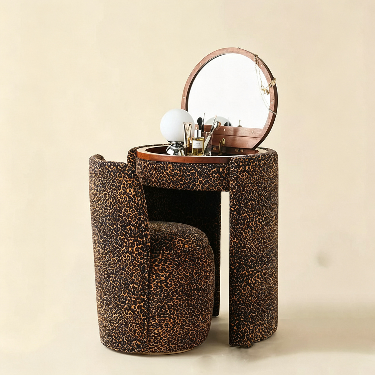 Lumière Vanity Studio Set